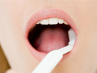 口腔溃疡的治疗针对病因是关键